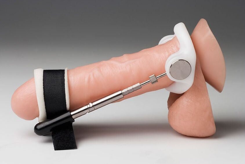 Am häufigsten werden ein Extender und Vakuumpumpen verwendet, um den Kopf zu vergrößern.